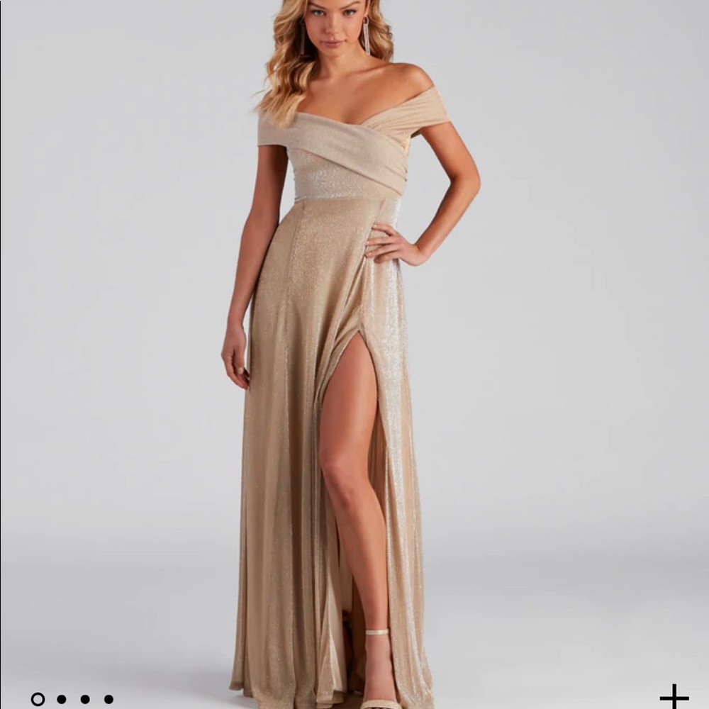 NWT windsor gold dress